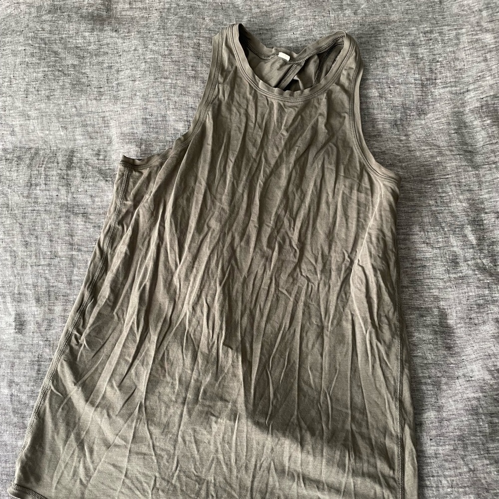 Lululemon open back high neck tank